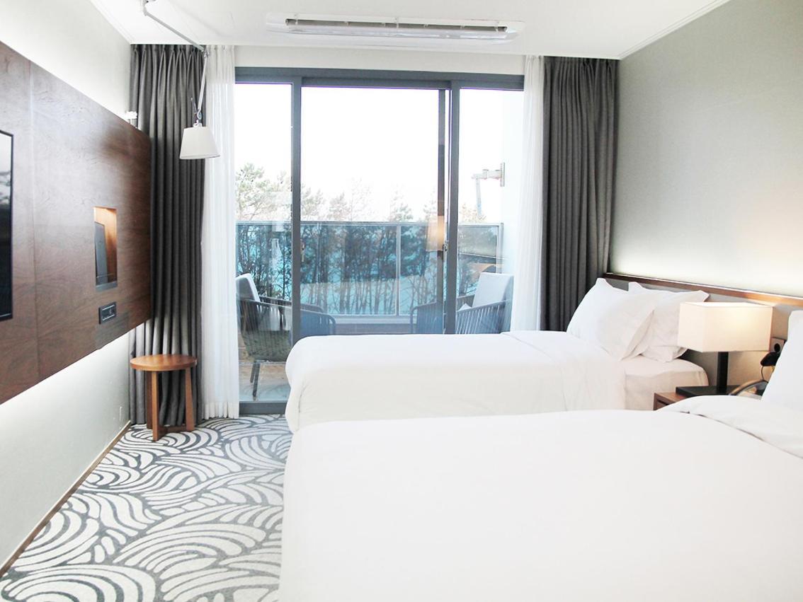 Best Western Plus Gyeongju Exterior photo